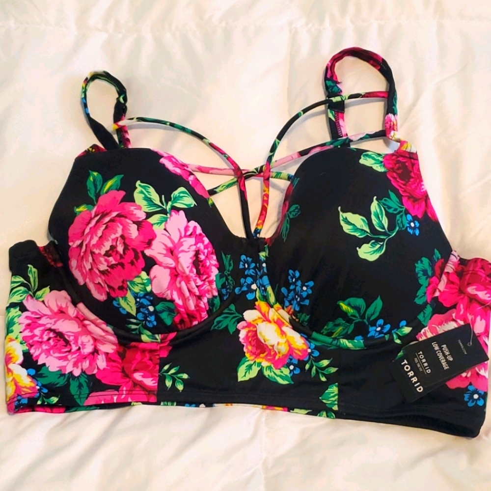 Torrid floral push up bikini top NWT